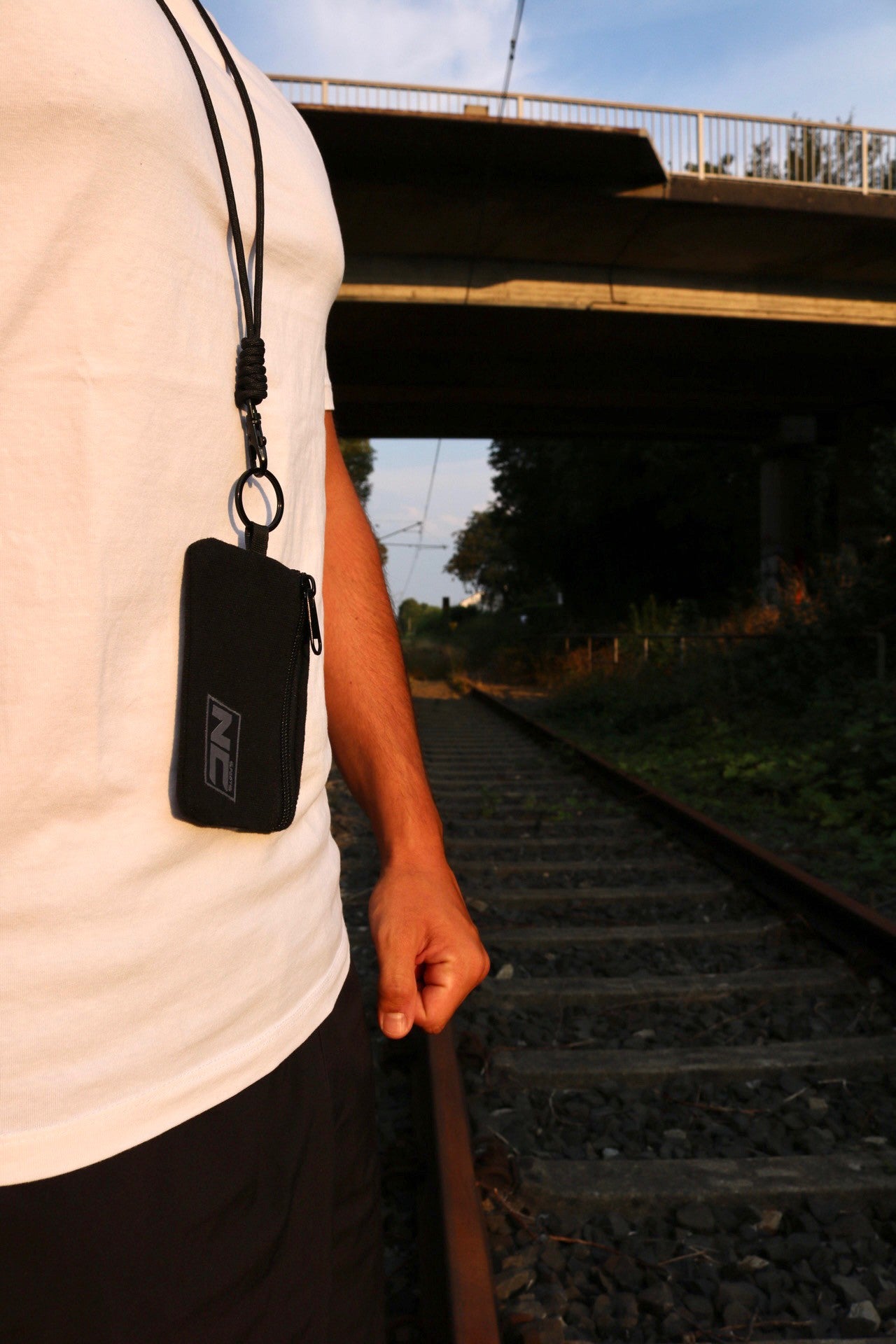 NC Sling Bag Sports Black - kompakte Crossbody Bag aus Canvas